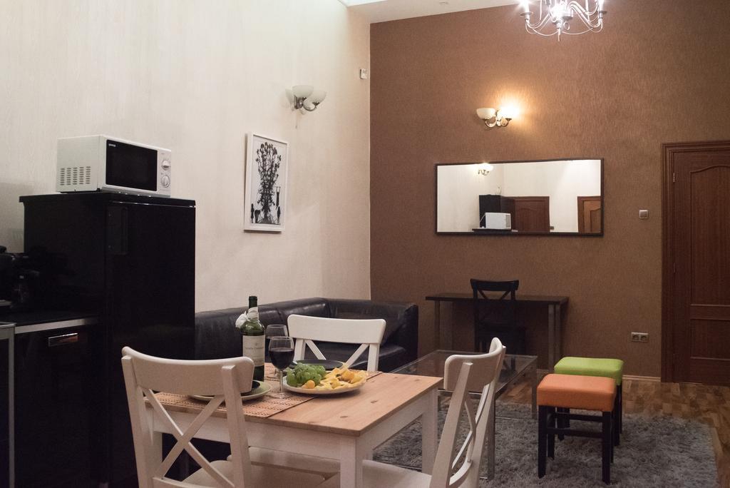 Ferienwohnung Inviting Flat In The Heart Of Town Budapest Exterior foto