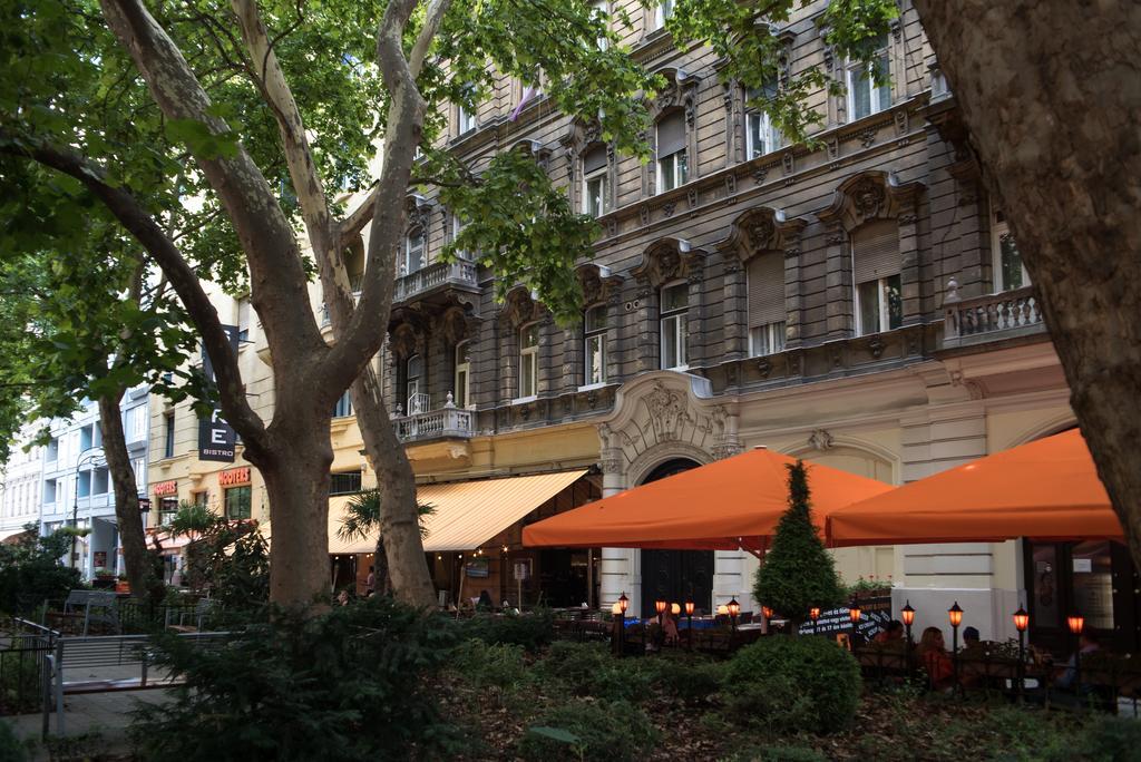 Ferienwohnung Inviting Flat In The Heart Of Town Budapest Exterior foto