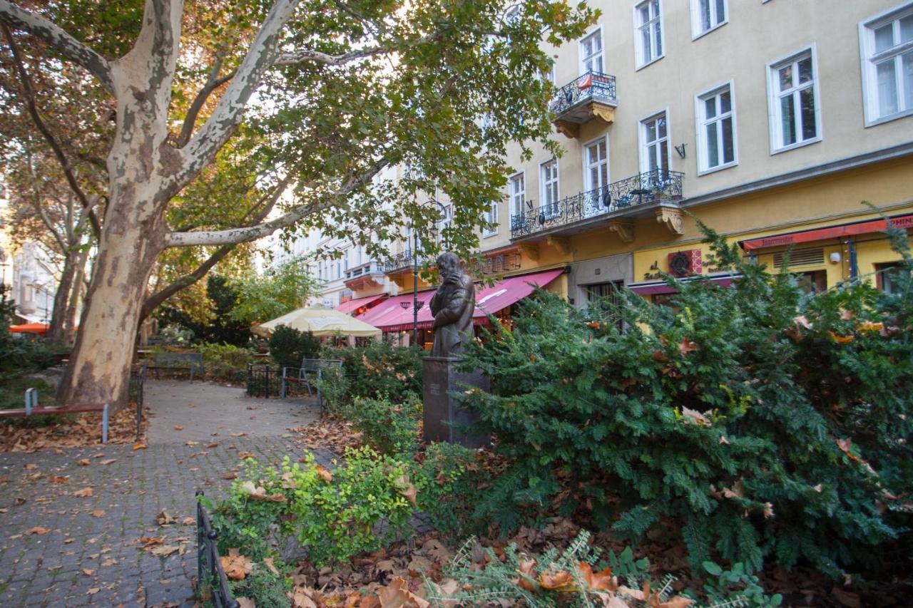Ferienwohnung Inviting Flat In The Heart Of Town Budapest Exterior foto